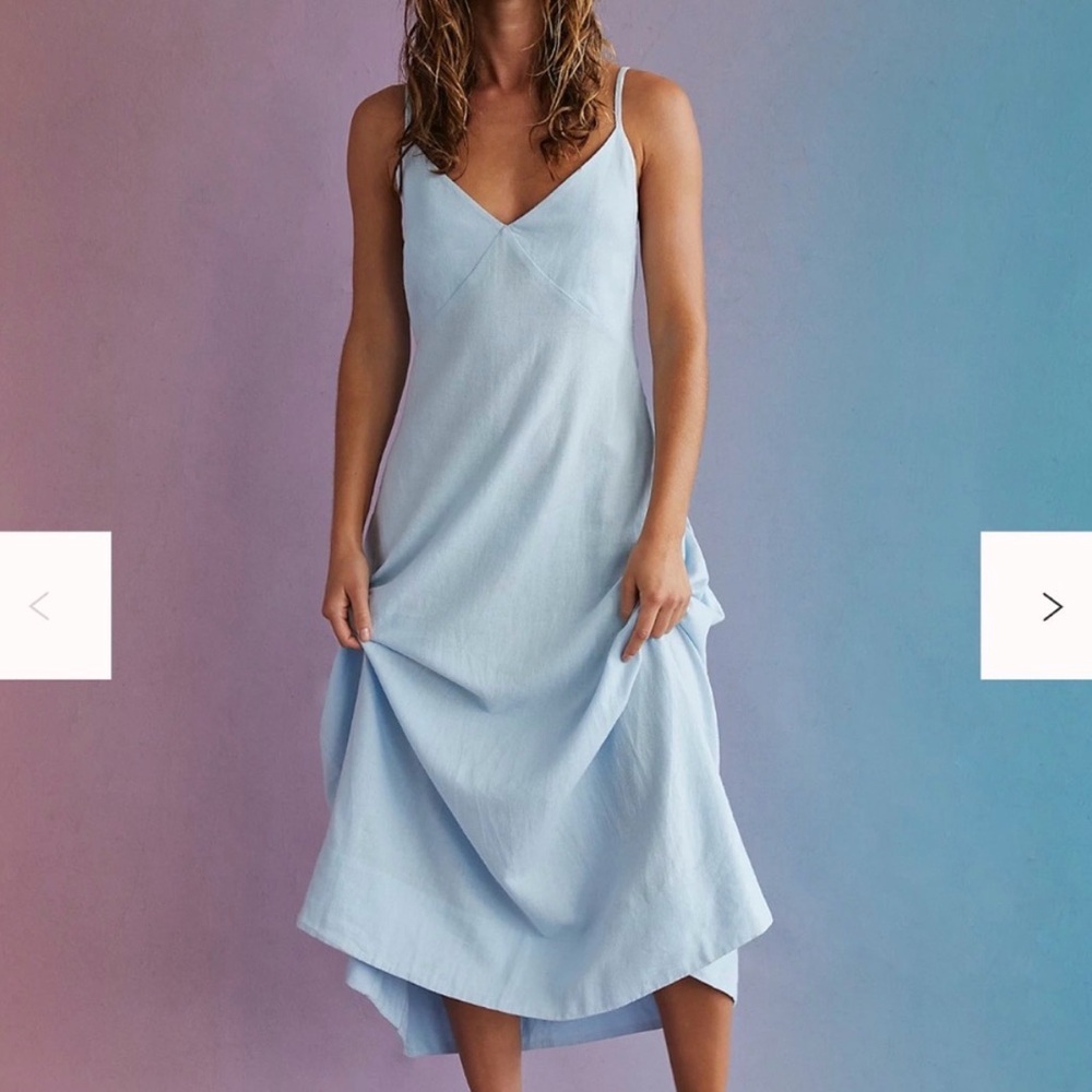 FREE PEOPLE EMMERS LIGHT BLUE LINEN MIDI